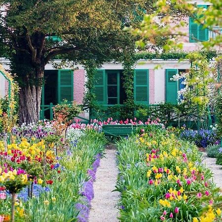 Maison Fleurs De Lys, Climatisee, Wifi Et Parking Privee Gratuit, Lave-Linge, Vernon Giverny Dış mekan fotoğraf