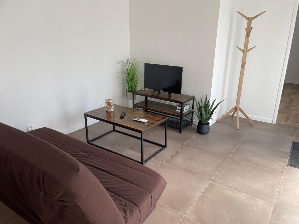 Maison Fleurs De Lys, Climatisee, Wifi Et Parking Privee Gratuit, Lave-Linge, Vernon Giverny Dış mekan fotoğraf