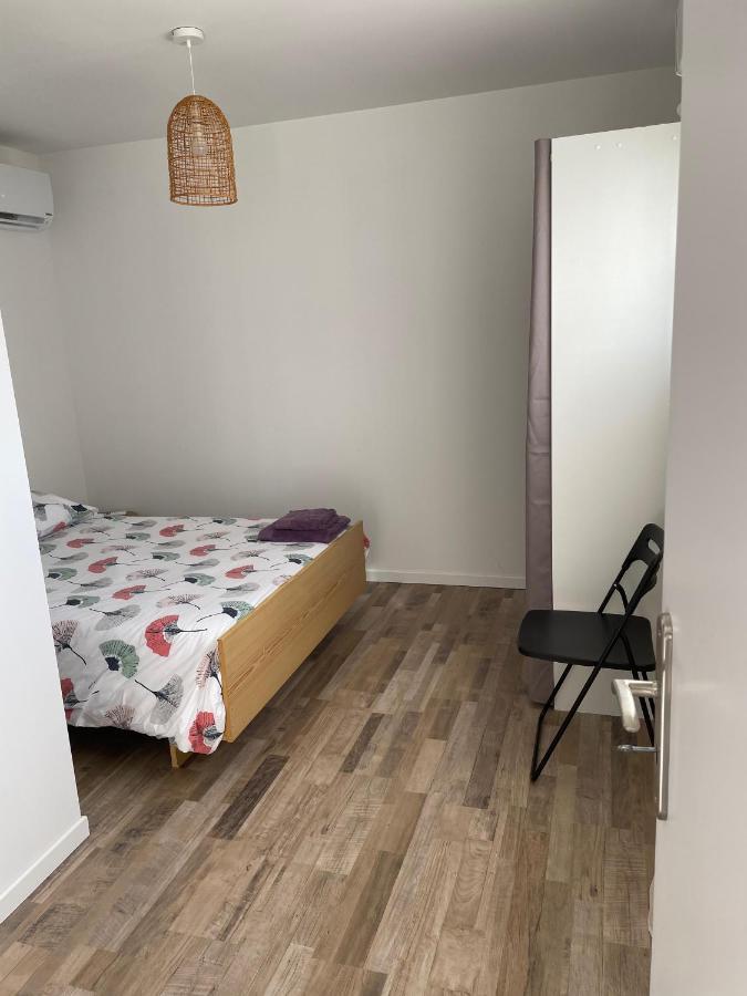 Maison Fleurs De Lys, Climatisee, Wifi Et Parking Privee Gratuit, Lave-Linge, Vernon Giverny Dış mekan fotoğraf